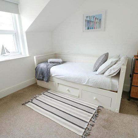 Llewelyn House Apartment Llandudno Ngoại thất bức ảnh